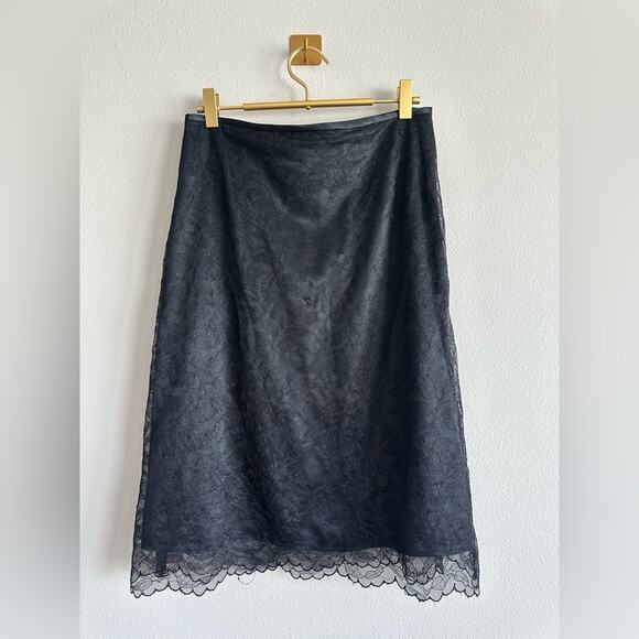 Y2K Black Lace Midi Skirt  Size 4 Sheer Nylon Overlay Whimsigoth Dark Romantic - Picture 1 of 4